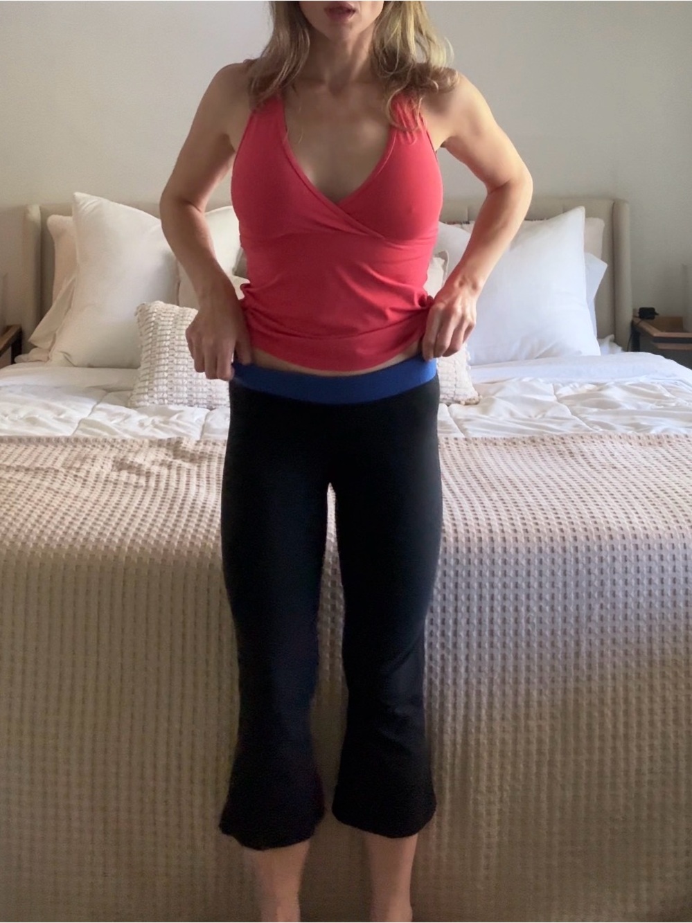 Lululemon Athletica Y2K Black Cropped Yoga Pants with Blue Waistband